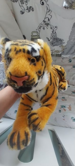 Игрушка- тирг. Состояние: новый. 
Дети выросли не кому играть.