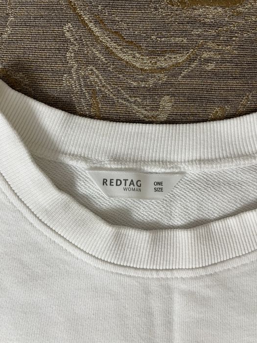 Футболка red tag