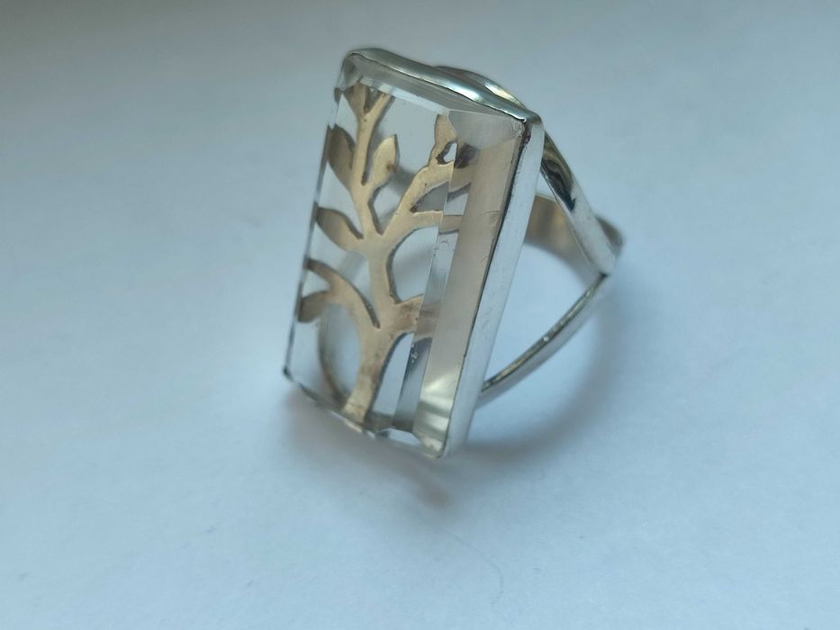 Оригинальное серебряное кольцо с камнем ГОРНЫЙ ХРУСТАЛЬ