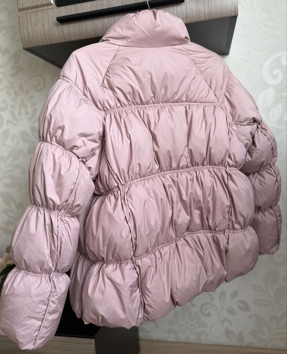Пуховик женский.