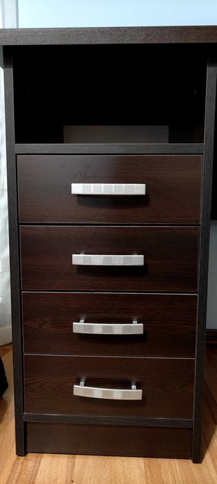 Бюро Фаро Мебели Виденов – чисто ново, неизползвано, сглобено