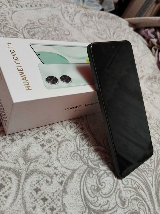 Телефон Huawei nova 11i