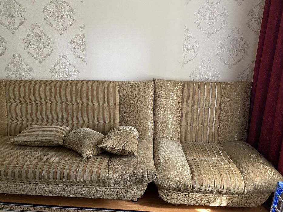 Диван с креслами