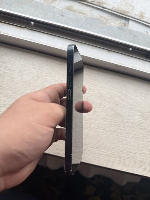 Iphone 14 Telefoni