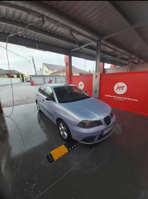 Vand sau schimb seat cordoba 1.9 sdi