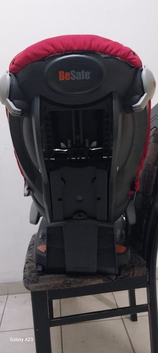 Детское автокресло