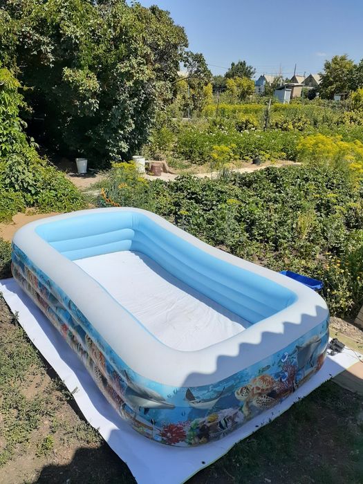Продам новый надувной бассейн