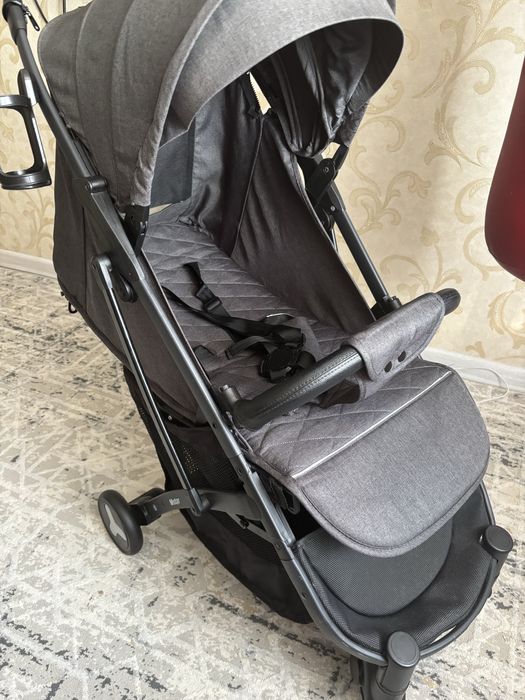 Продам коляску Мстар