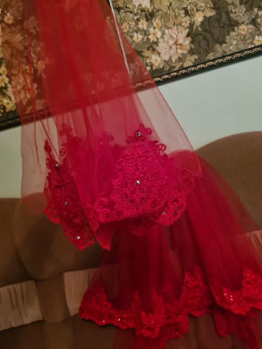 Продам фату ,национальная.