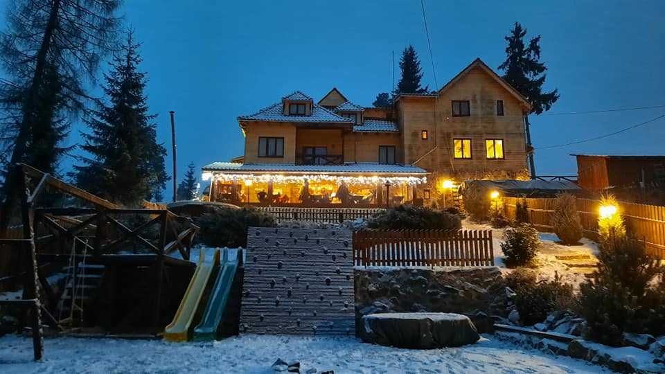 Oportunitate de Investiție – Afacere la Cheie: Cabană și Restaurant în Toplița, între Pârtia de Schi și Ștrandul Banffy
