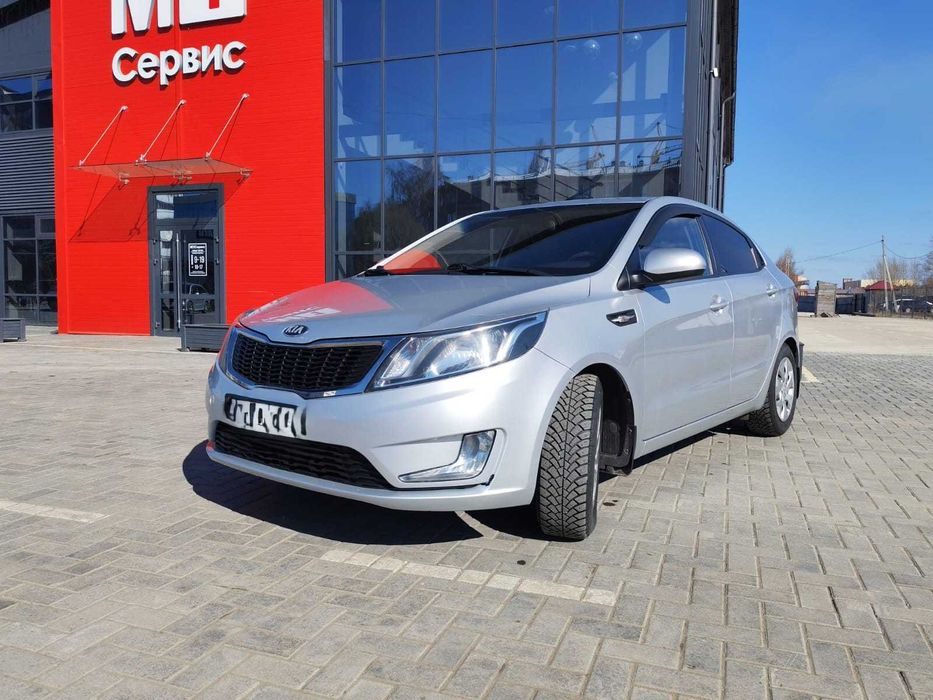 Продам Kia Rio 2013 года