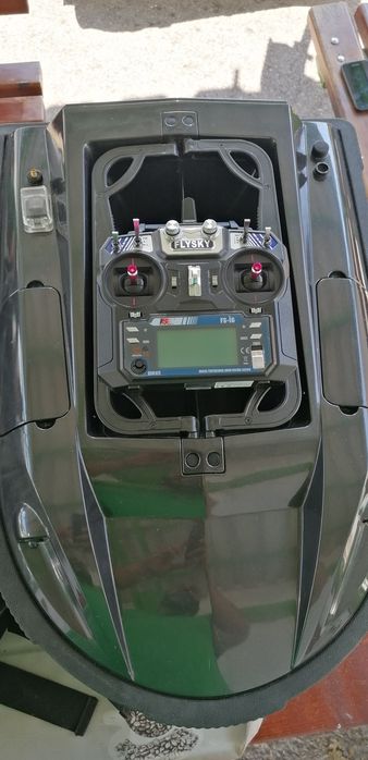 лодка за захранка  лодка за захранка