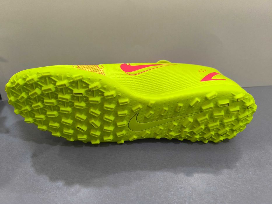 Nike Mercurial N40,45,45,5,47,5.Футболни стоножки.Нови.Оригинал.