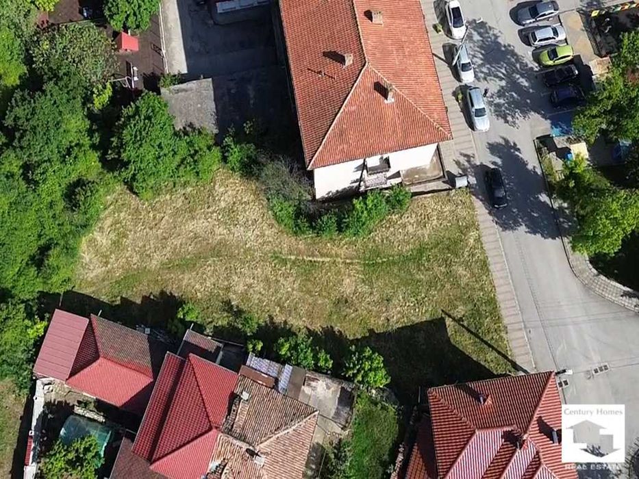 116264 Парцел в регулация, с лице към централния площад  в гр. Дебелец