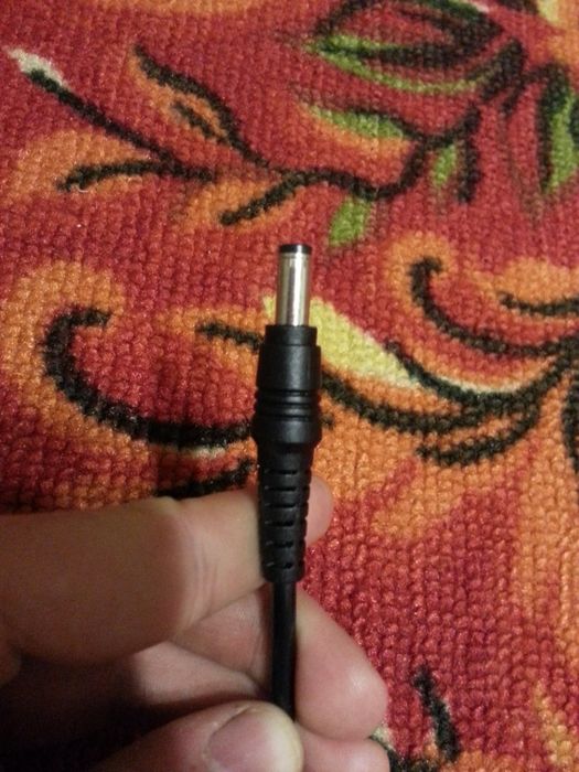 Блок питания на Lenovo ноутбук