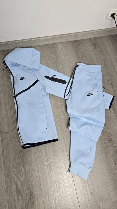 Trening Nike Tech Light Blue