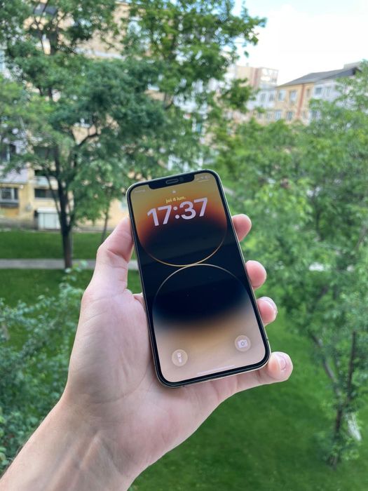 • Iphone  12 Pro • 512gb •
