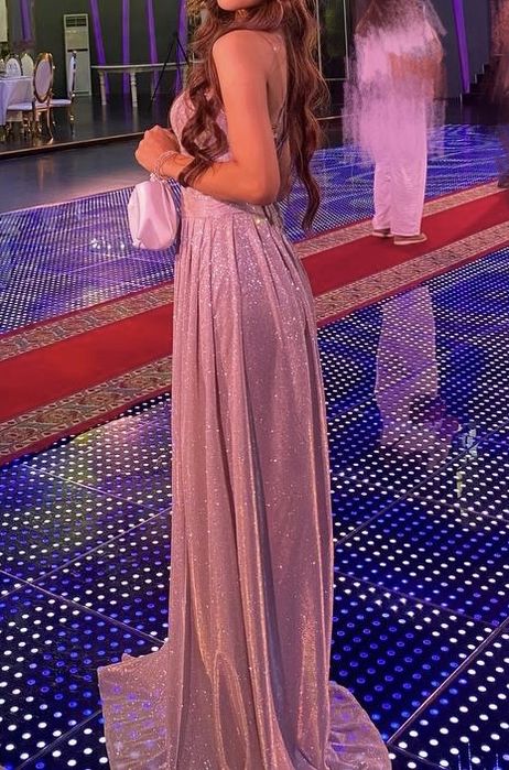 Выпускное вечернее платье