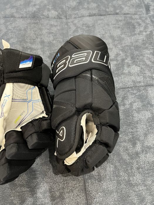 Продам краги Bauer Fly Lite
