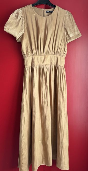 Rochie eleganta.