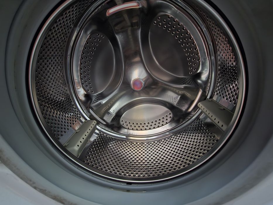 Продам стиральную машину