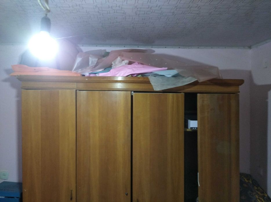 Шкаф бұрын қолданылған
