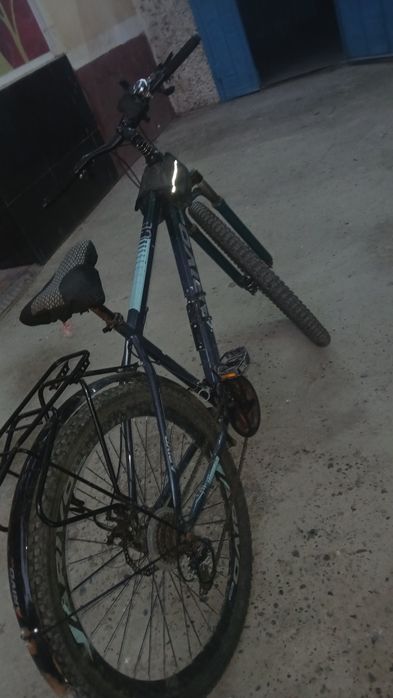 Velosiped sotiladi narxi 800ming sum yana kelishamiz