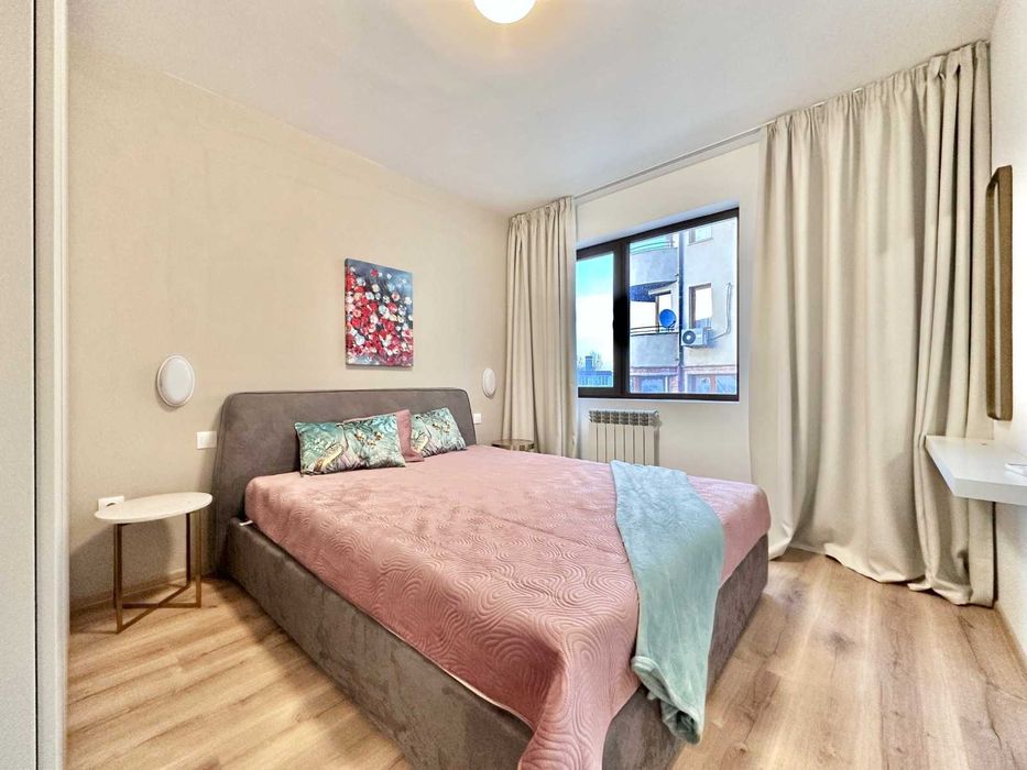 Продава се Двустаен апартамент в София, Белите брези - 66 кв.м за 2394 €/кв.м - Снимка #2