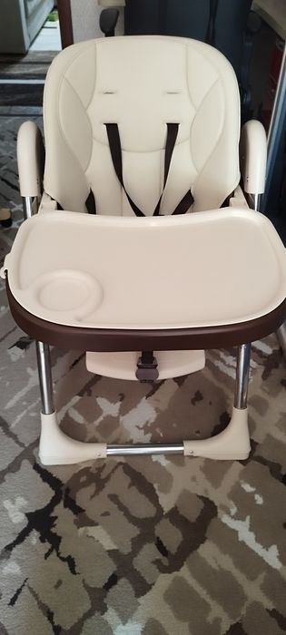 Продам стульчик для кормления