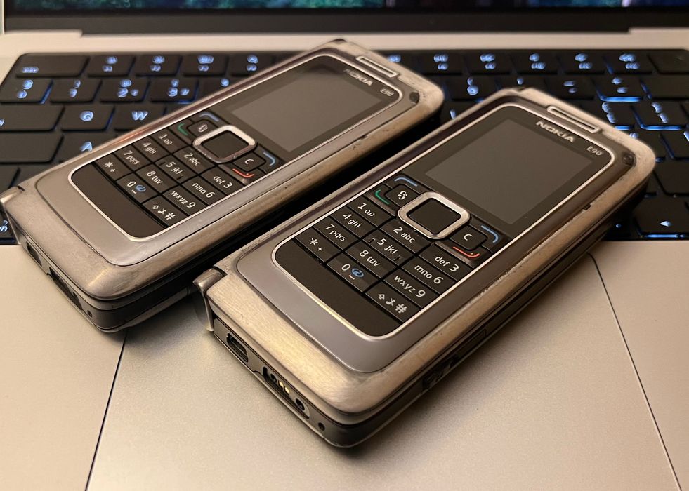 Telefon Nokia E90 Communicator RARITATE - colectie 9300 9500 9300i