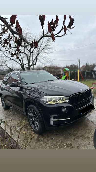 BMW X5 F15 3.0 Diesel 258CP 2014 Full LED HUD Jante 19 Impecabil