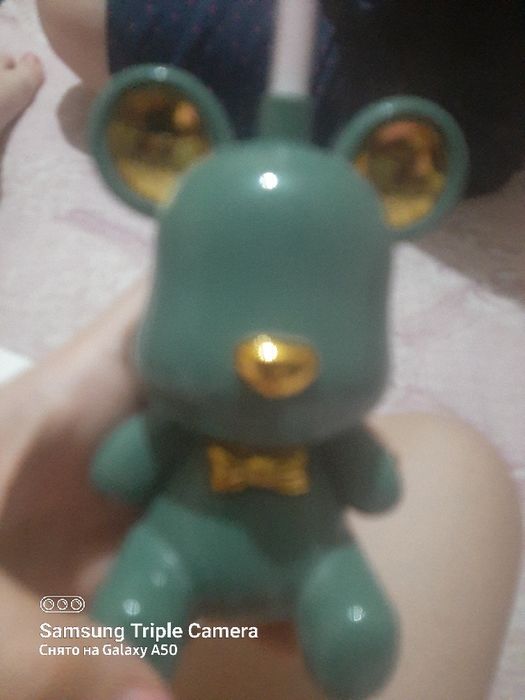 Свитильник зелёный