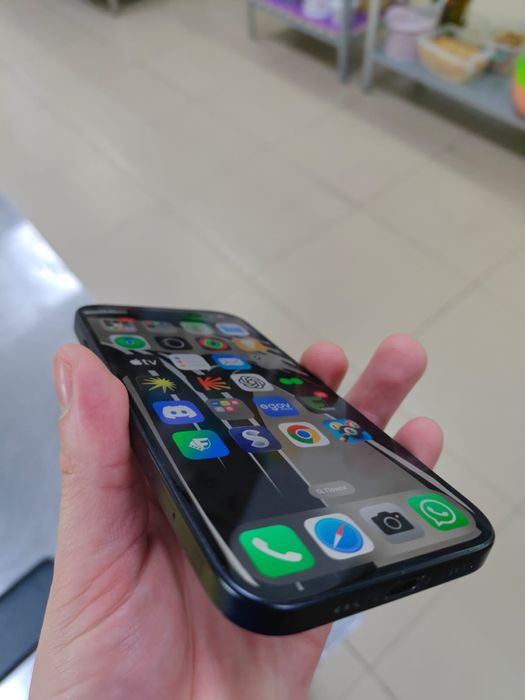 Iphone 15 айфон 15 акб 80%.
