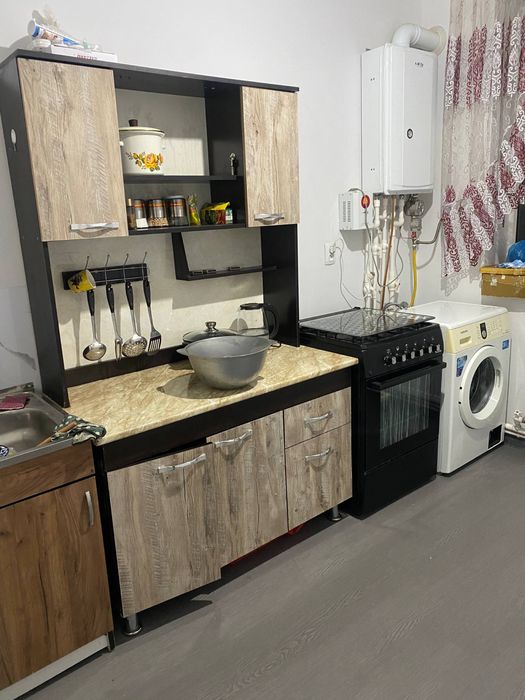 Аренда срочно Янги хаёт м 1/1/6 300$