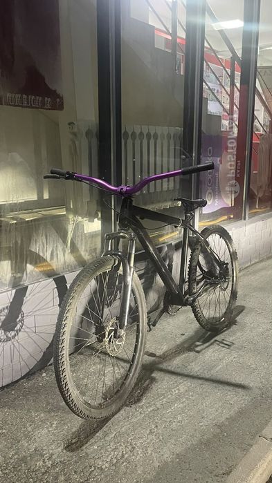 На скутерге одмен бар