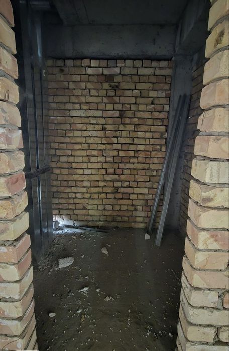 3/9/10. Спутник 7, Янгихает (Сергели). Квартира 100 м² (коробка).