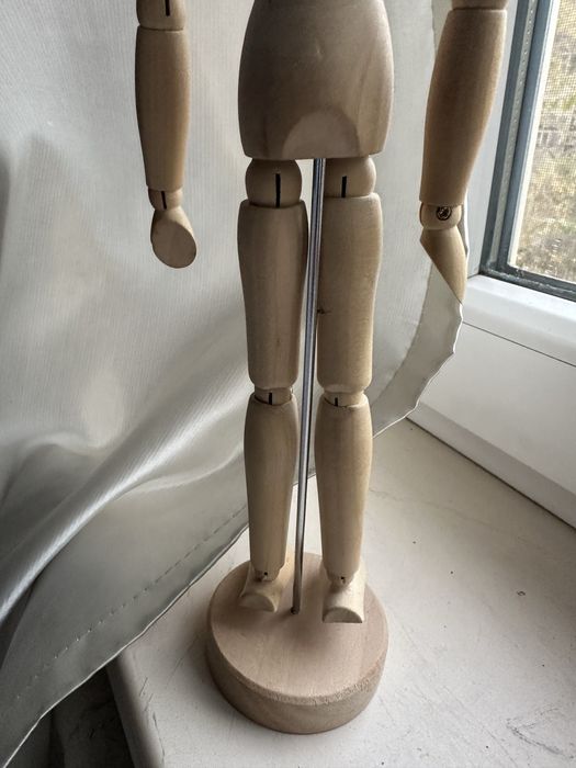 Деревянный человечек -кукла