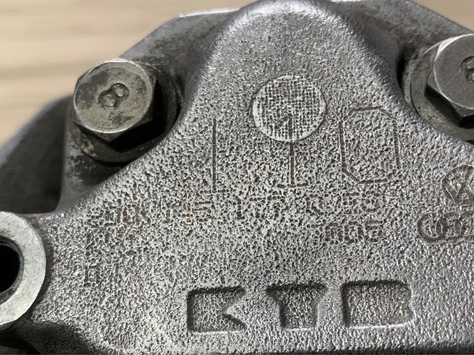 Pompa servo : 8D0145177D / 8D0145177Q Audi A4 A6, VW Passat Golf