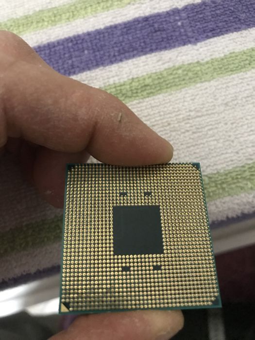 Процессор AMD Athlon 3000G