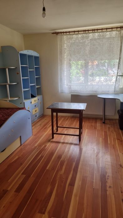 Casă cu grădină de vânzare in Minis