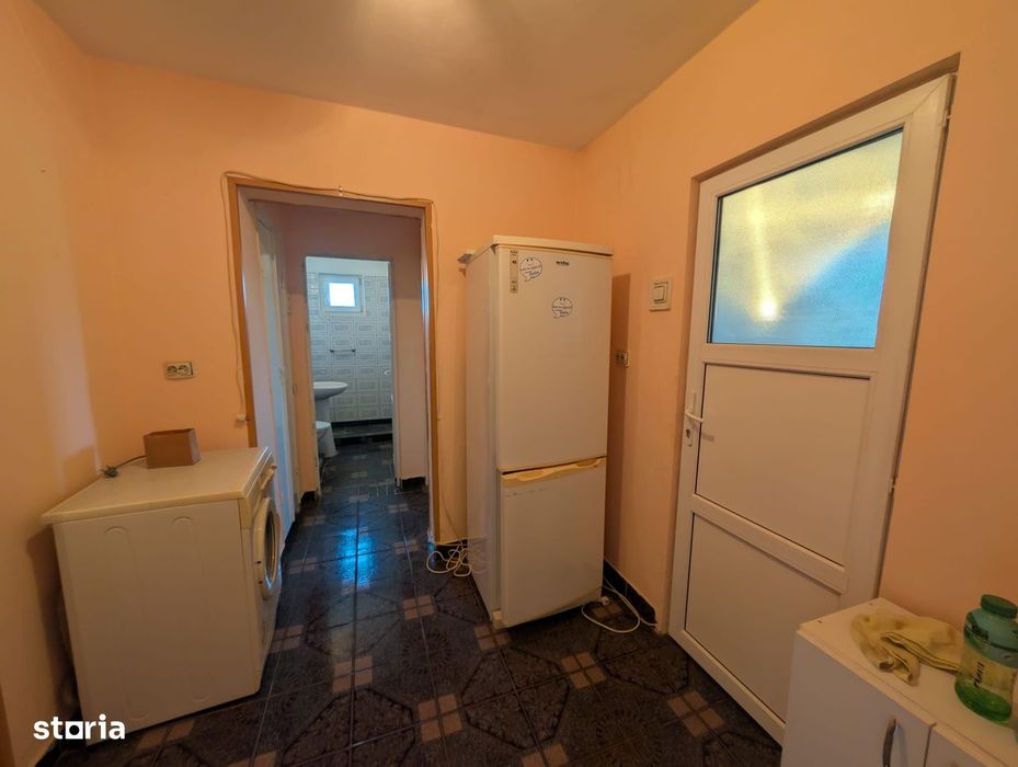 Apartament 2 camere decomandat | 50 mp | Etaj 3 | Zona Vest – Penny