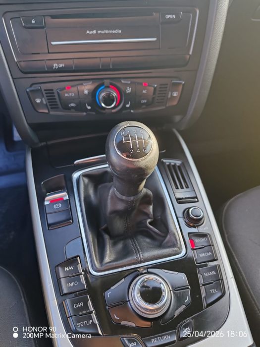 AUDI A4 2011 — imagine 2