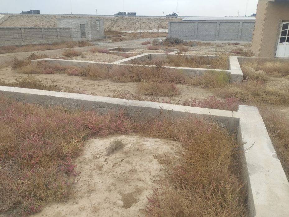 Qashqadaryo viloyati qarshi shahrida 6 xonali uy sotiladi