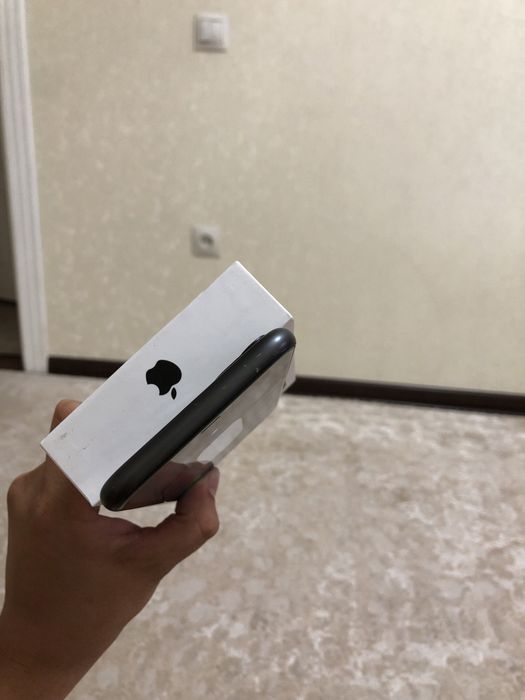 Iphone 11 очилмаган