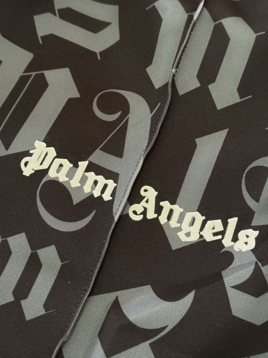 Pantaloni scurti Palm Angels cu print NOI (L)