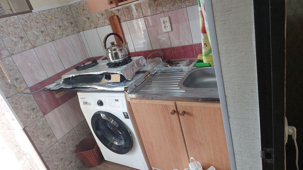 Сдается 1-комнпьнач кв-ра в Мирабадском р-не рядом американская школа