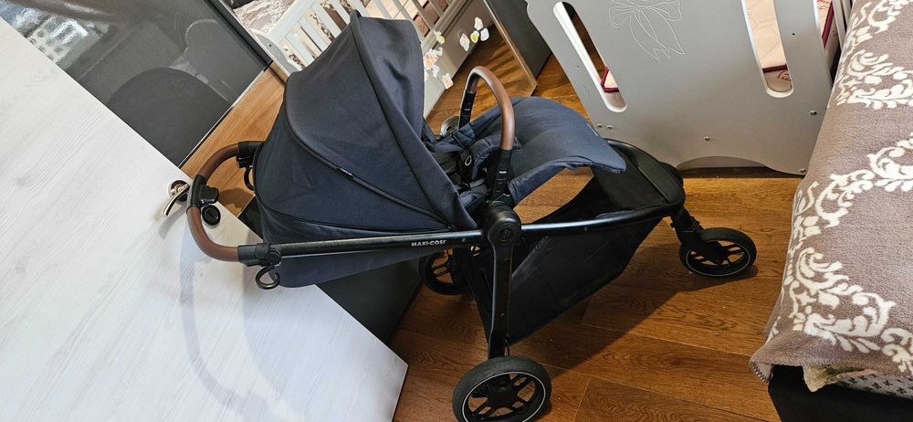 Maxi cosi комбинирана количка 2х1 street plus essentis graphite