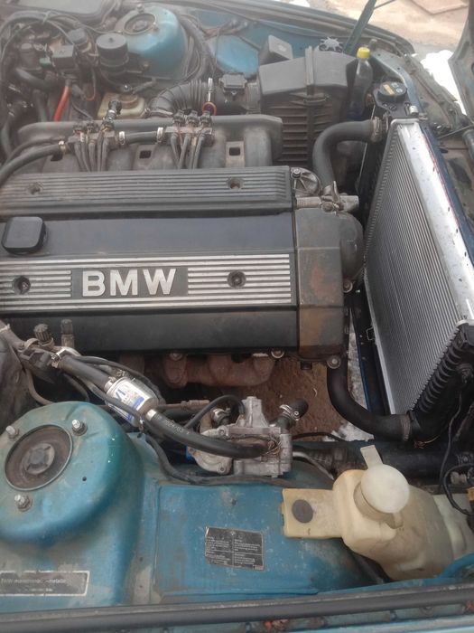 продам бмв 520  е  34