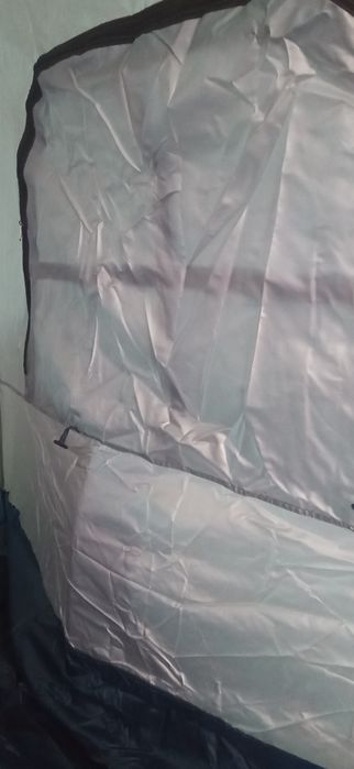 Продам палатку летнюю с окнами