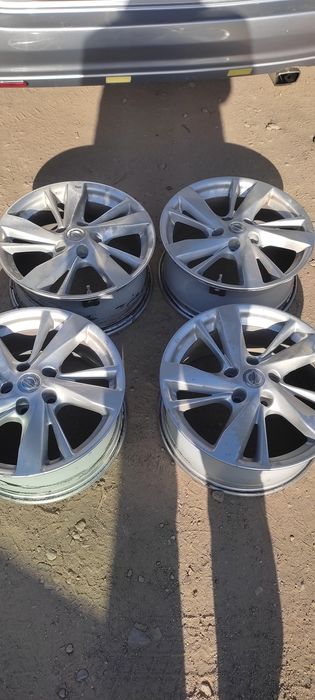 R17 оригинал титанка